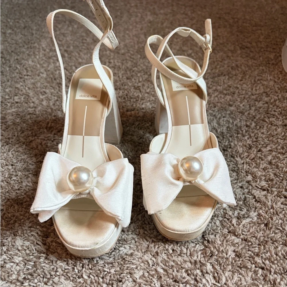 Dolce Vita Patton Shoes - Picture 2 of 4